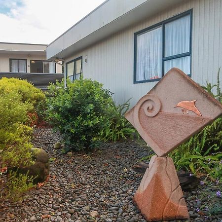 Fiesta Court Motel Whanganui Bagian luar foto