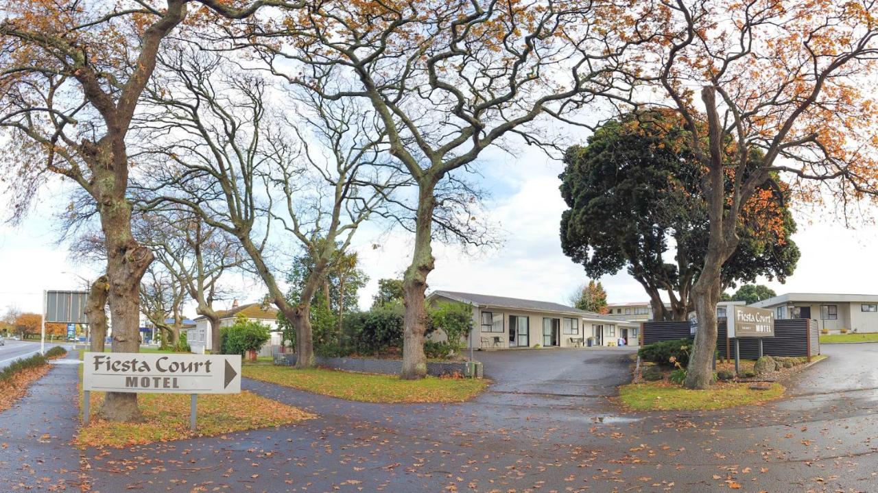 Fiesta Court Motel Whanganui Bagian luar foto